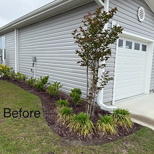 Mulch-Installation-with-Hedge-Trimming 2